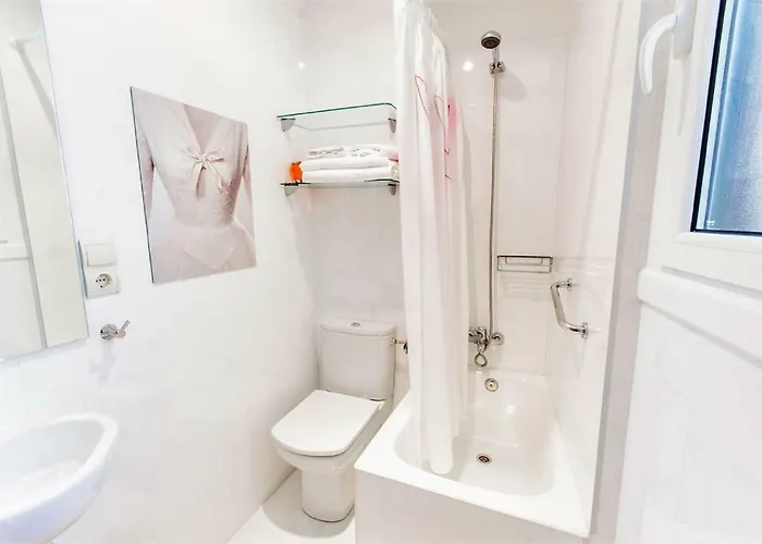 Aterian Pelaio Etxea Getaria