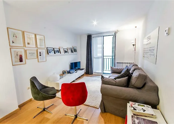 Aterian Pelaio Etxea Getaria